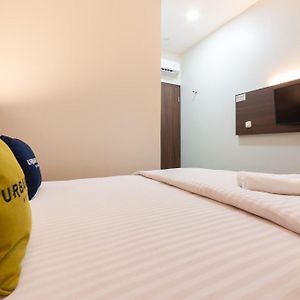 Urbanview Hotel Cengkareng Jakarta